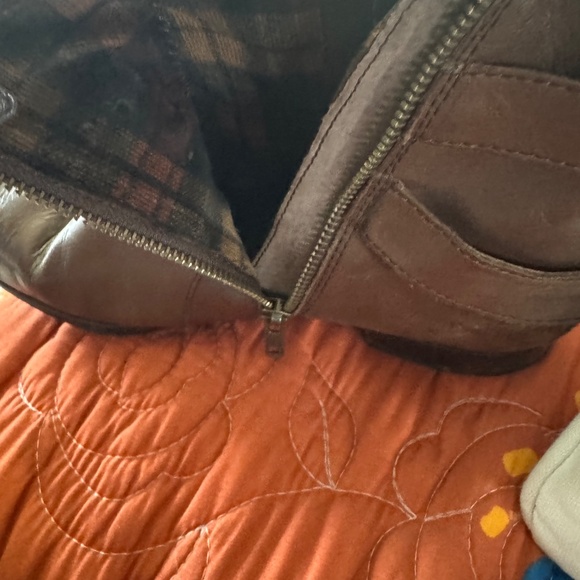 Born Brown Leather Boots 8.5M - Picture 7 of 8